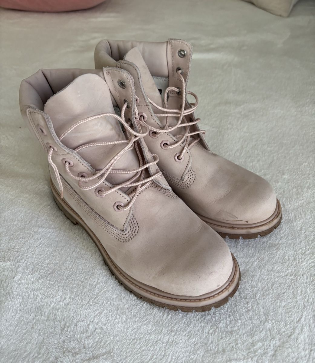 Timberland Scarpe da donna: Pink Thimberland boots – Nuovo (secondo la descrizione) da Gersau venduto da Hedgie21