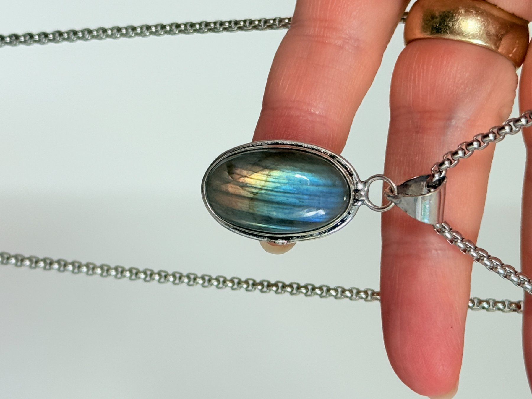 Colliers: Collier labradorite, élégant et tendance ✨ – Neuf avec emballage d'origine à Genève par AWWA 4