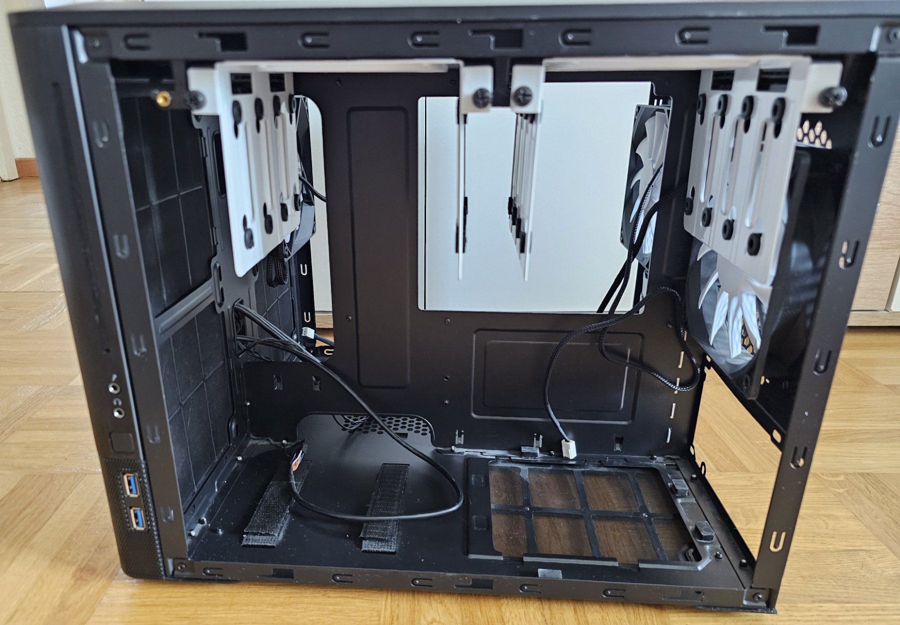 Fractal Gehäuse: Fractal Design Node 804 – Gebraucht aus Fribourg von baltenspda 1