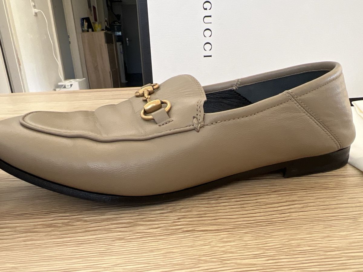 Gucci Scarpe da donna: Mocassins Gucci classiques en cuir beige – Usato da La Chaux-de-Fonds venduto da GabrielaKlein 5