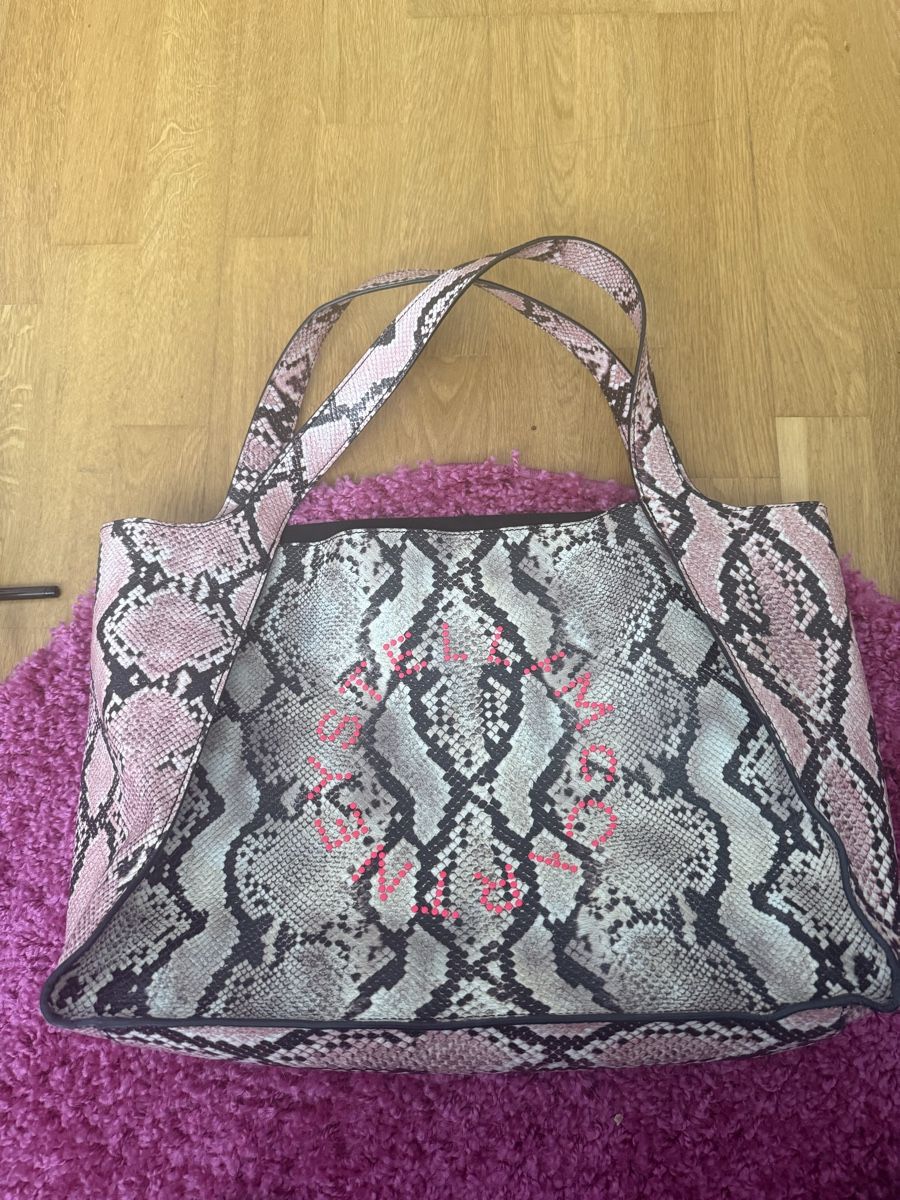 Stella McCartney Borse da donna: Stella McCartney Tasche Schlangenmuster Grösse L – Nuovo (secondo la descrizione) da Richterswil venduto da cobruetsch 1