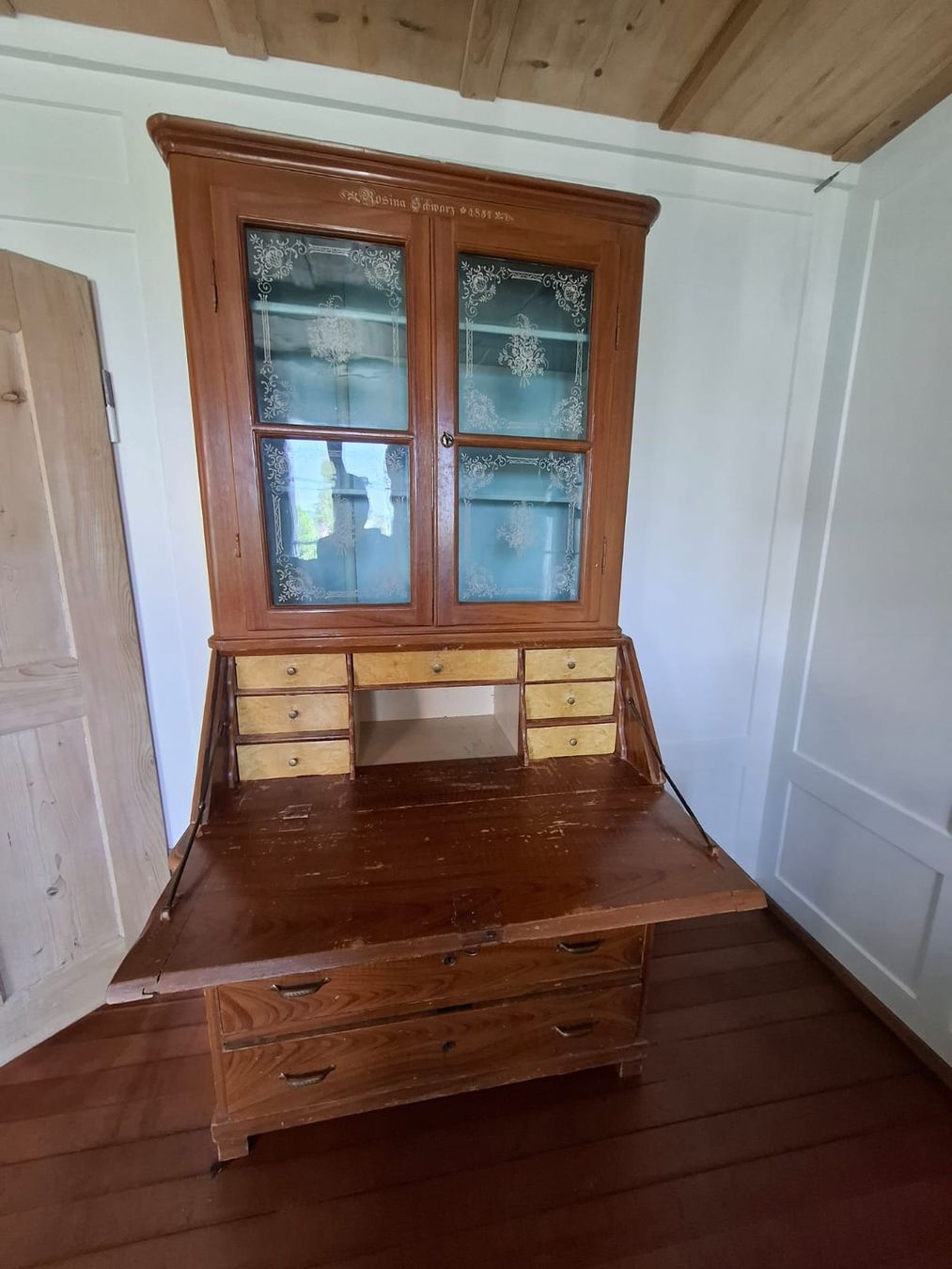 Commodes: Bauernholzschrank / kommode – D'occasion à Kriechenwil par ste_gh6k 2