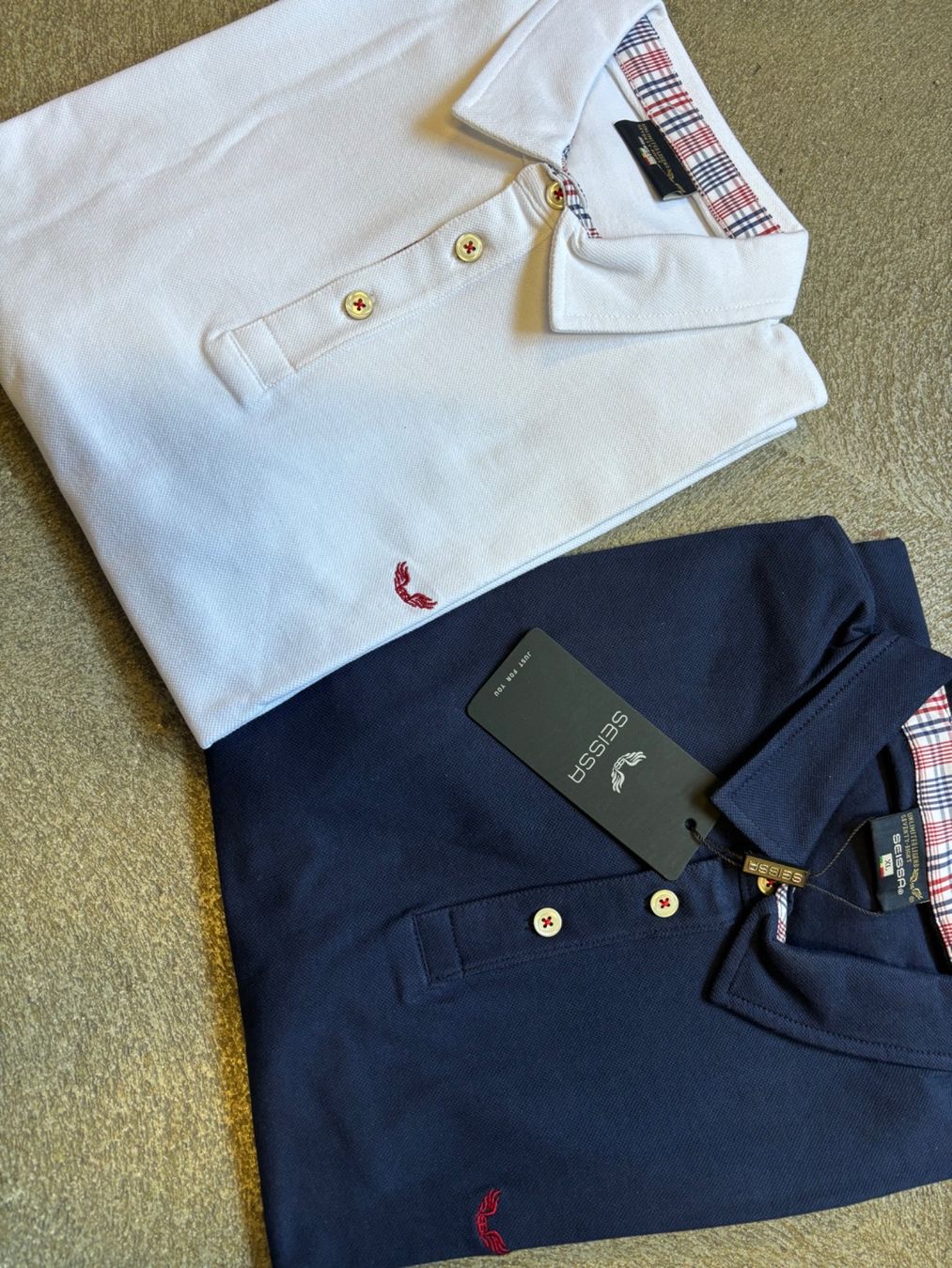 Polo-Shirts: Polo Seissa Hommes Taille XL pack 2 – Neu und originalverpackt aus Orbe von D-stockFactory-Orbe