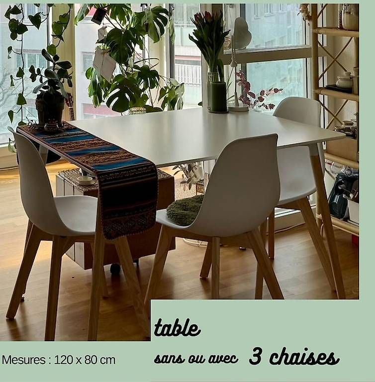 Tische: Table avec/ sans chaises – Gebraucht aus Fribourg von cam_w6zx