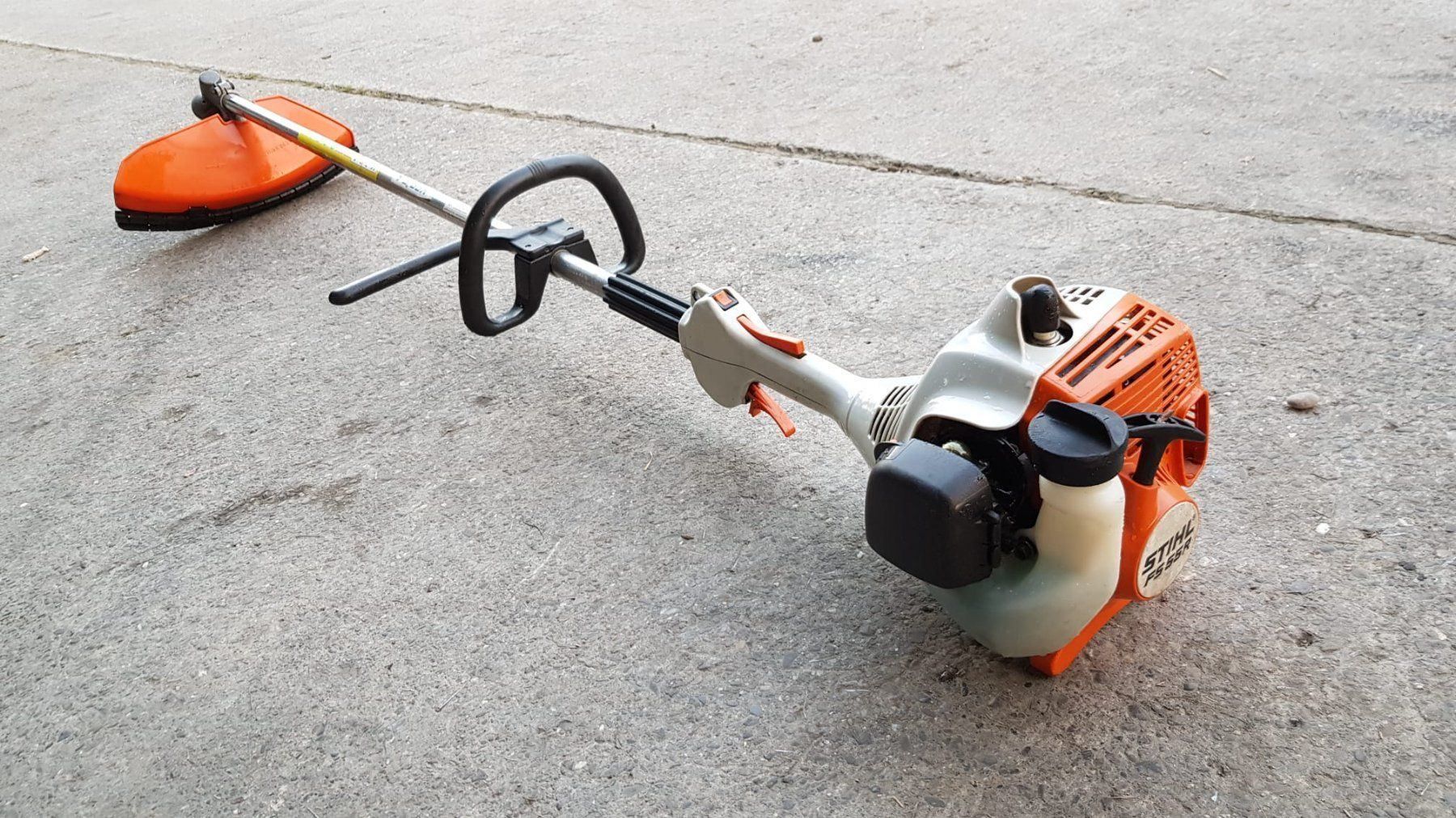 Stihl fs 55 характеристики. Штиль FS 55. Stihl FS 55. Stihl корпус FS-55 низ, шт.