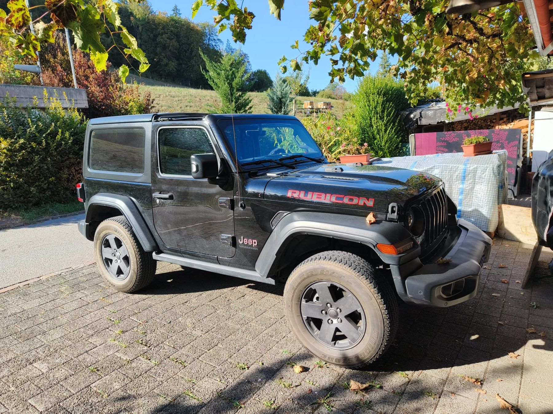 Jeep Autos: Jeep Wrangler Rubicon schwarz – Gebraucht aus Urdorf von obi95 1