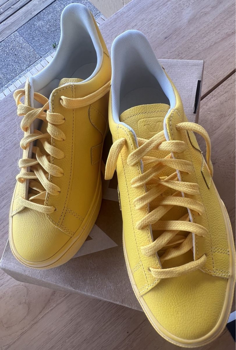 Veja Scarpe da donna: À saisir: Basket VEJA neuves taille 37 – Nuovo e nell'imballaggio originale da Lugnorre venduto da cla_j6bq 1