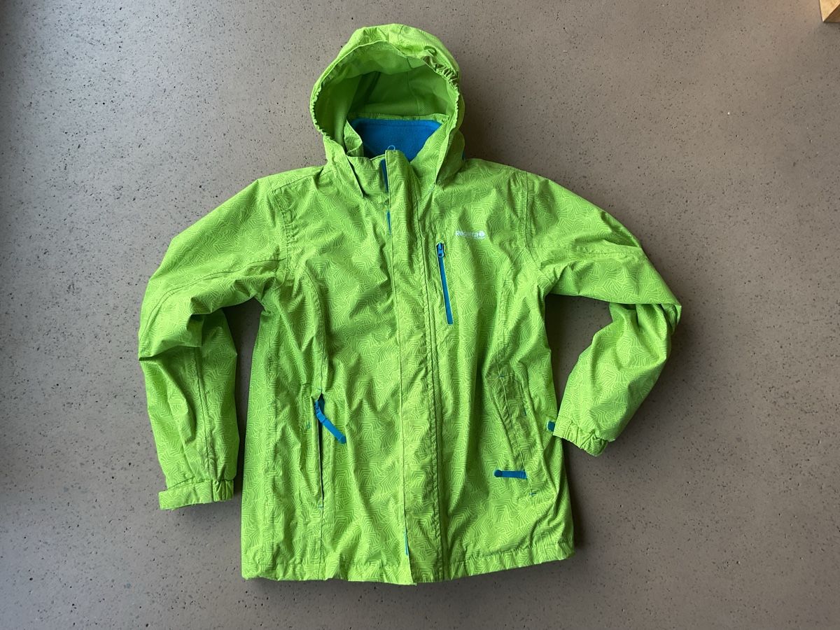 Giacche & Cappotti: Regatta Winterjacke Gr.152 – Usato da Gipf-Oberfrick venduto da Michaelherde 1