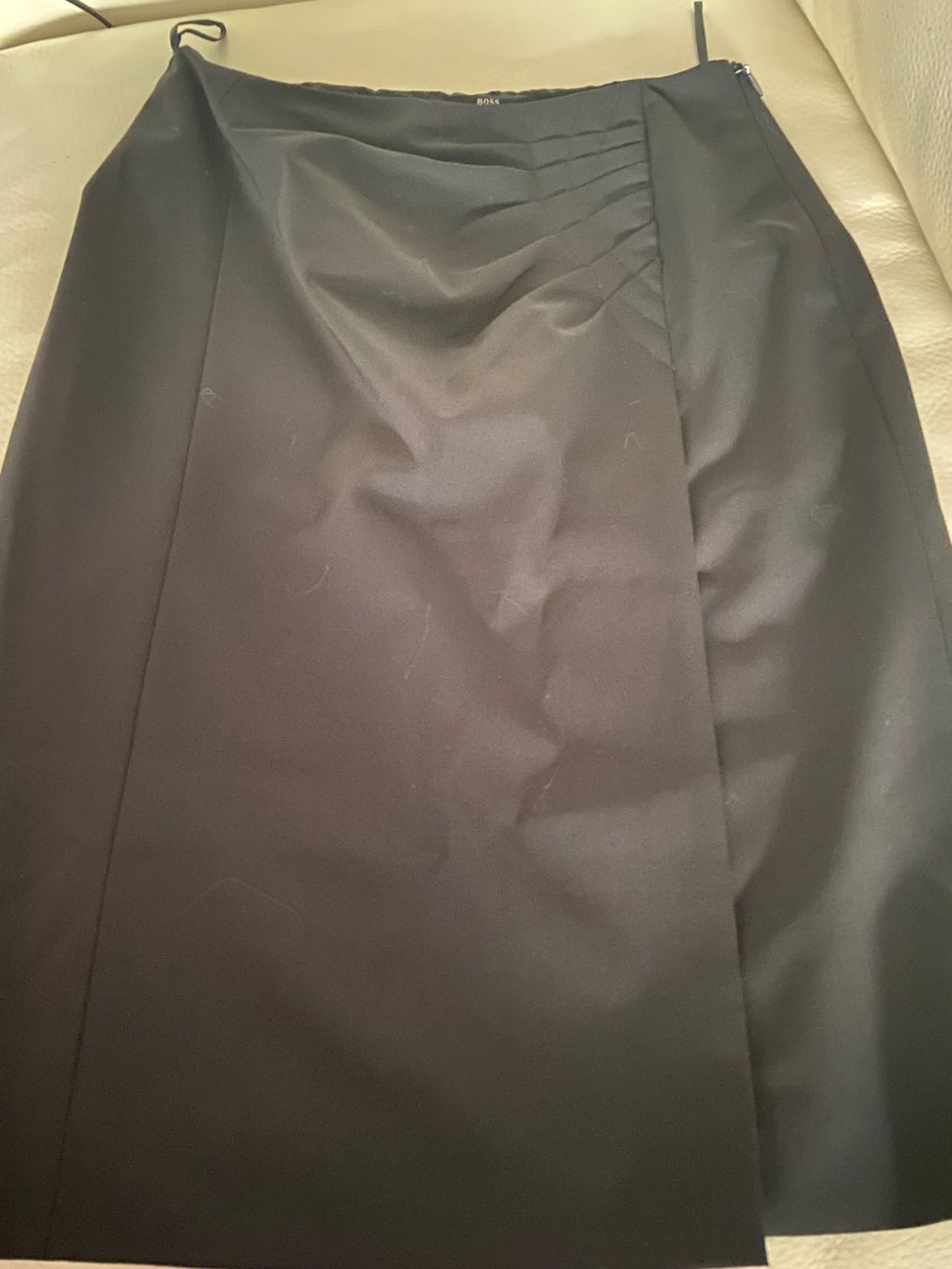 Hugo Boss Completi & Tailleur: Kostüm von Boss aus Schurwolle – Nuovo (secondo la descrizione) da Unterengstringen venduto da bar_rh5f 6