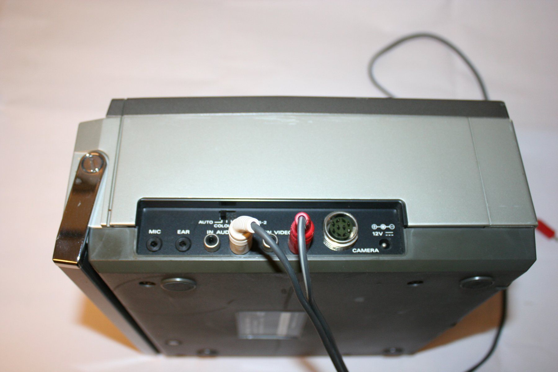 Hitachi Registratori: VHS Videorecorder tragbar Hitachi VT-6500E – Difettoso da Hinwil venduto da ilon13 6