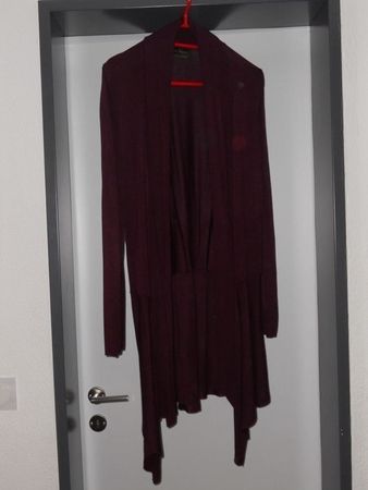 Neu: langer Cardigan - dunkelrot - Gr.44