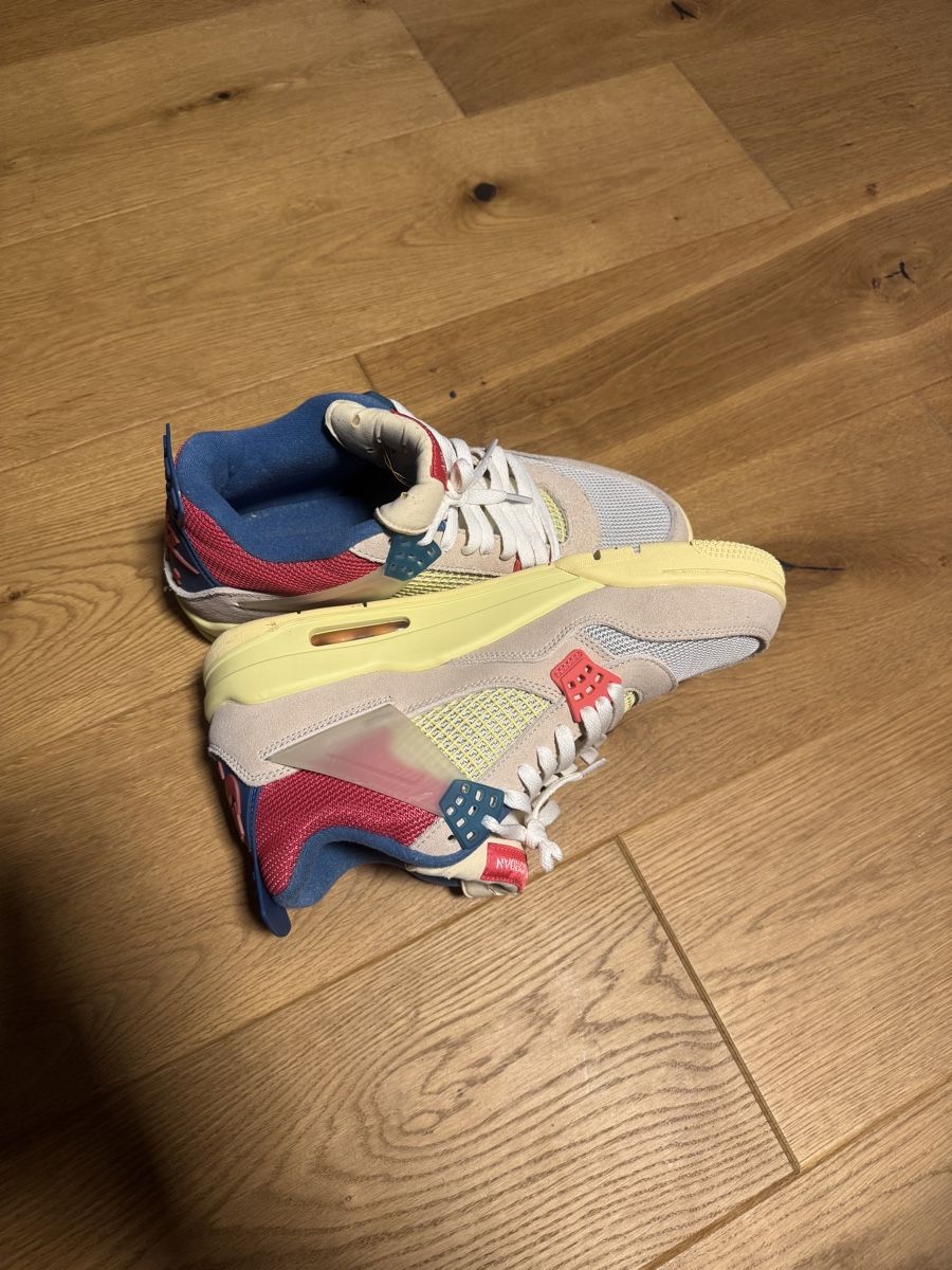Scarpe da uomo: Jordan 4 – Nuovo (secondo la descrizione) da Uetikon am See venduto da Dariusstasys 1
