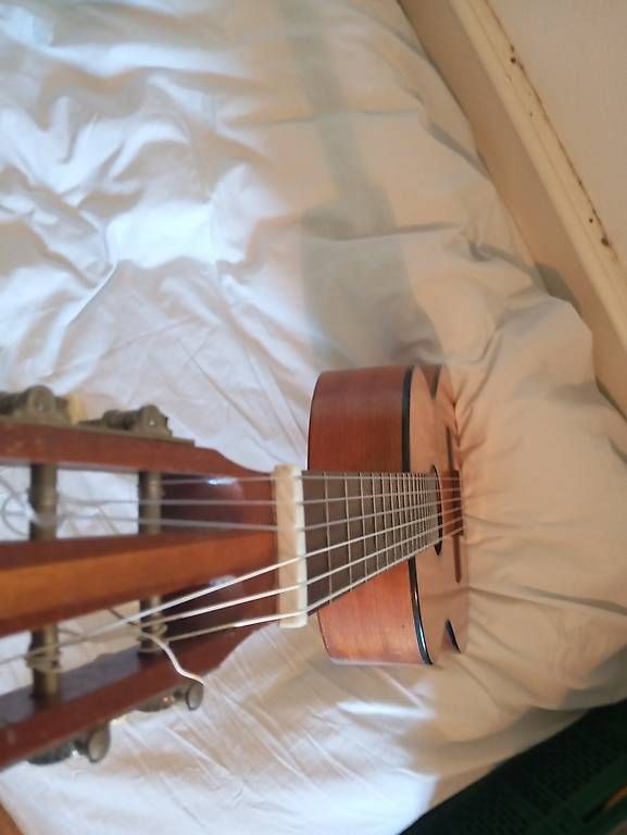 Vintage Instruments de musique: Classic Vintage Gitarre – D'occasion à Basel par Petergunn 3