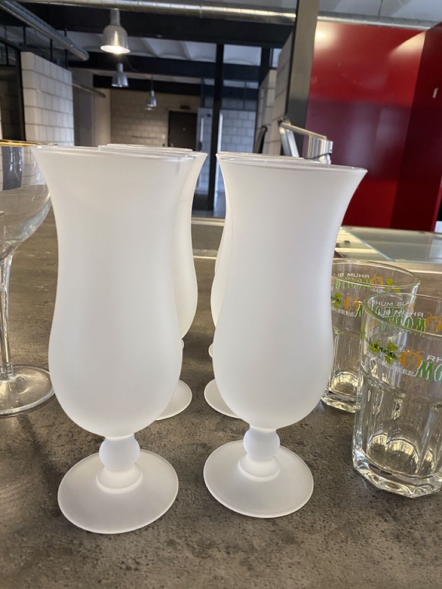 Bicchieri: Cocktail-Gläser Set – Usato da Tafers venduto da Piscu90 4