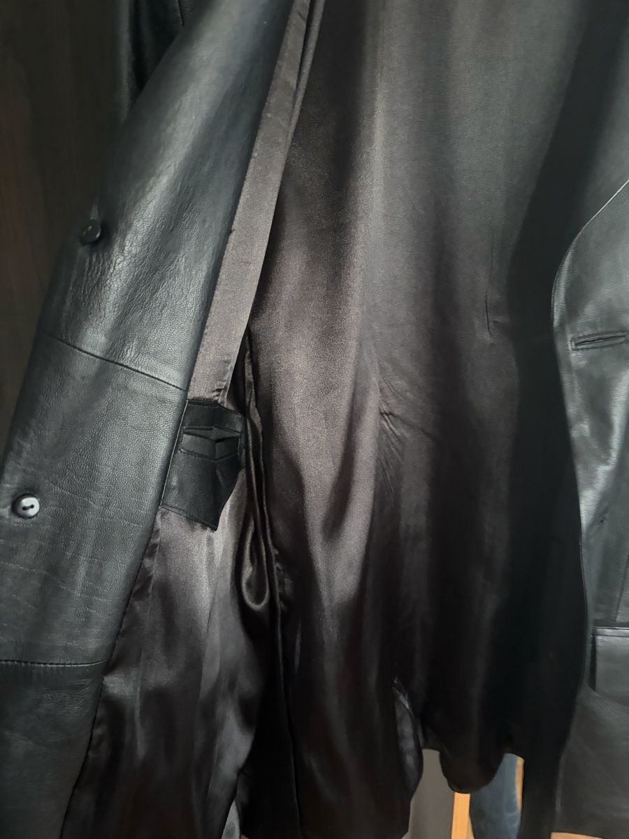 Jacken: Oversized Lederjacke – Gebraucht aus Zürich von and_hr8r 4