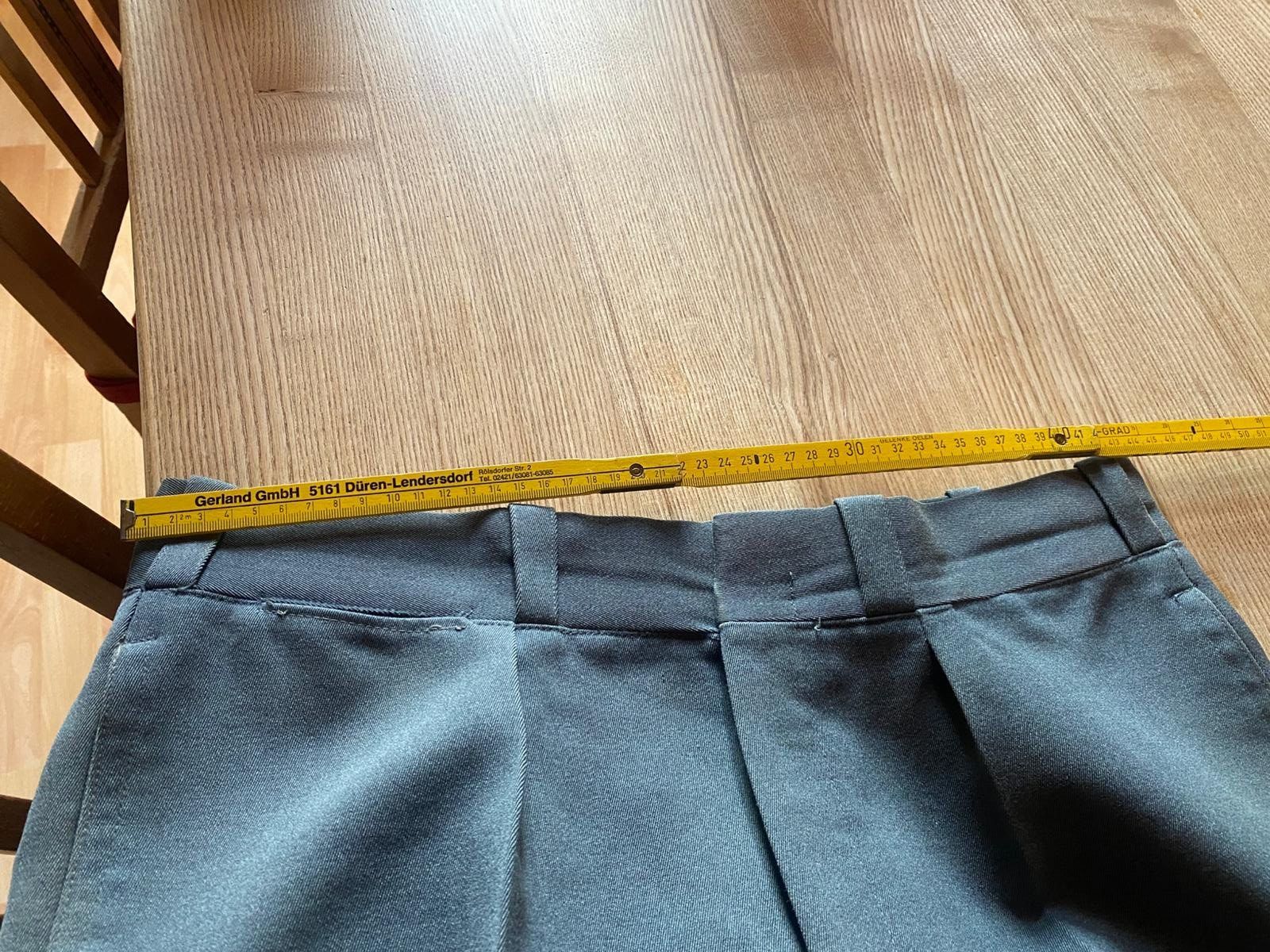 Schweizer Armee Uniformi: Militäruniform 2-teilig ca. Gr. 48/50 – Usato da Röschenz venduto da Tashroal 5