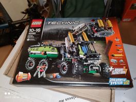 LEGO TECHNIC Forest Machine 42080