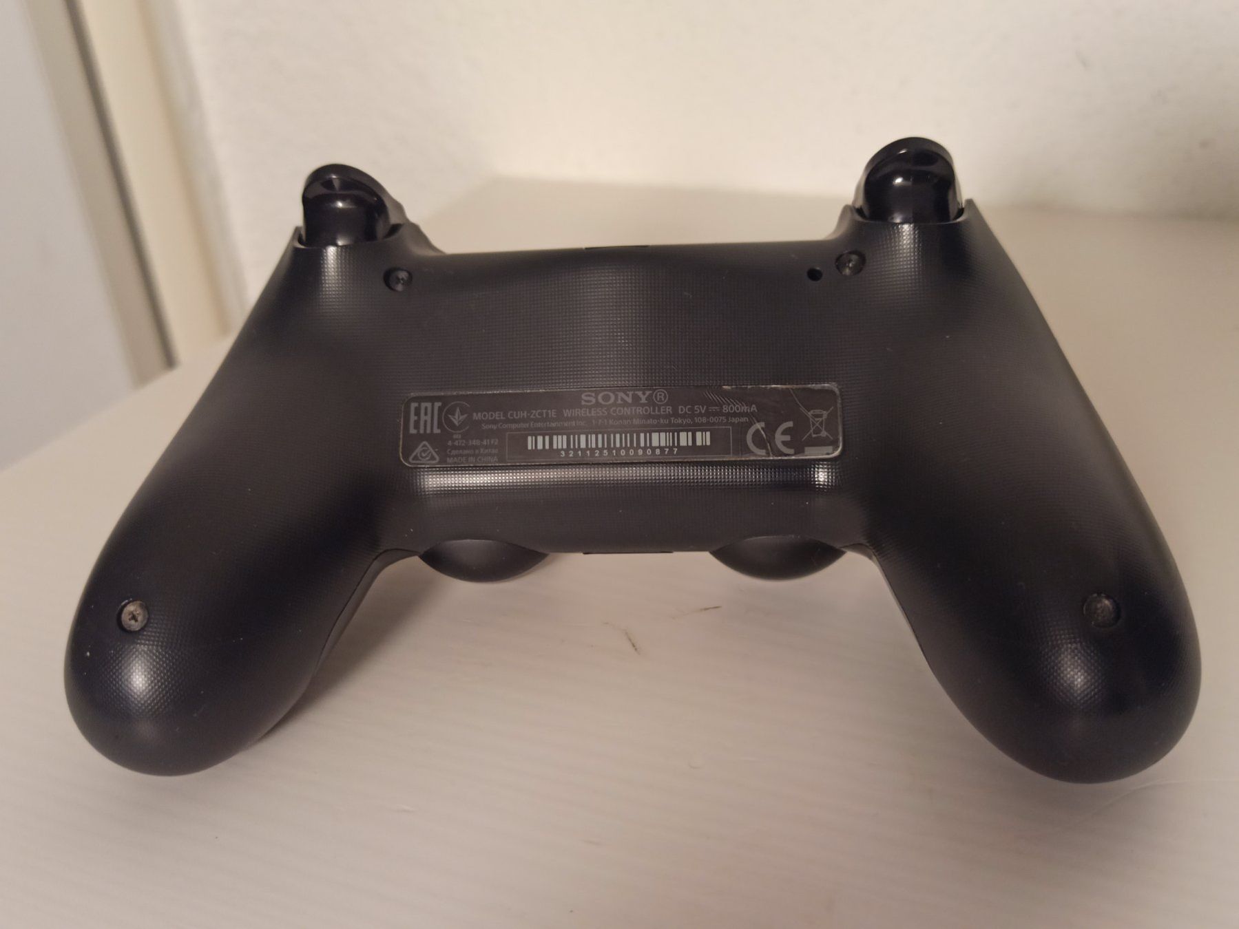 Controller: Original Controller Sony PS4 Wireless DualShock 4 V1 – Usato da Oberweningen venduto da mar_87mx 6