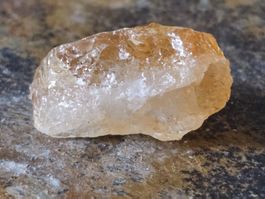 10 gr. Citrin zitrin gebrannter Amethyst tolle Farbenpracht