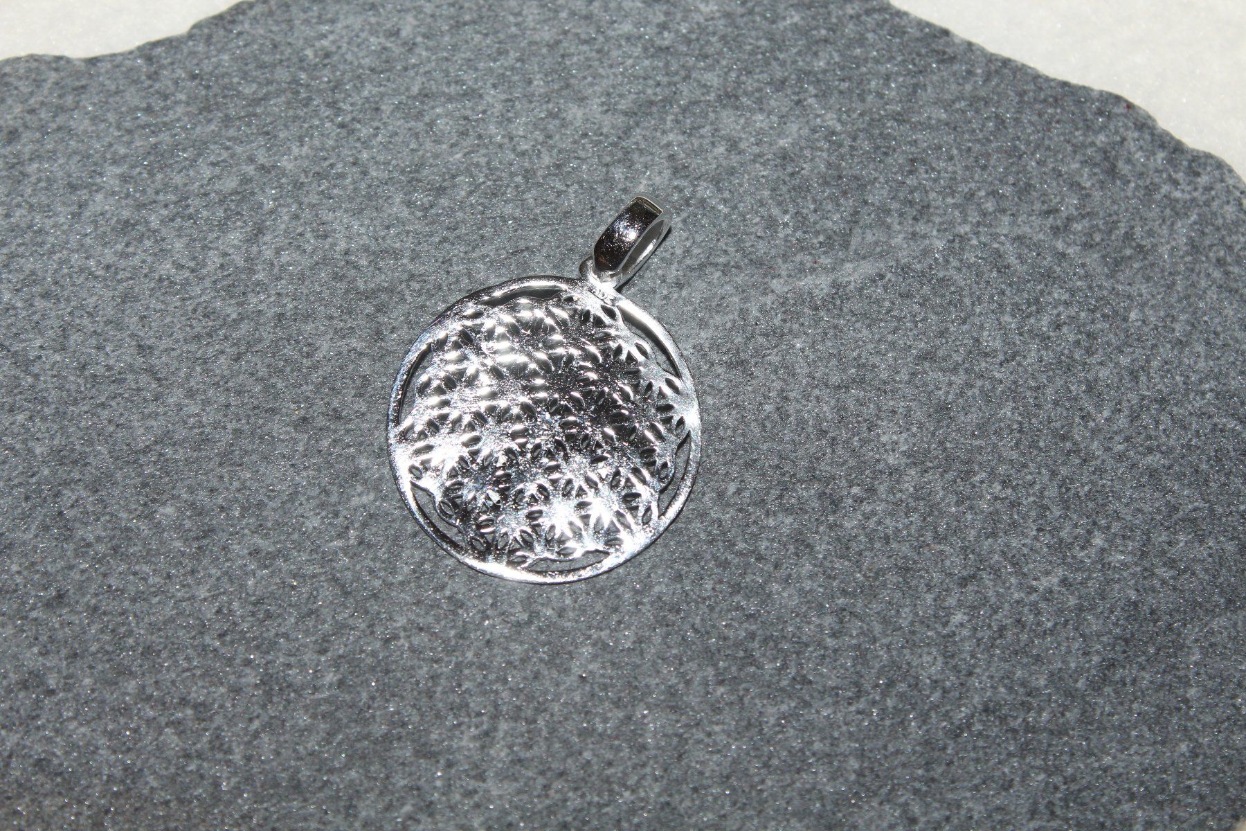 Anhänger: Anhänger Blume des Lebens Silber 925 – Neu und originalverpackt aus Kriens von Wolly85 1