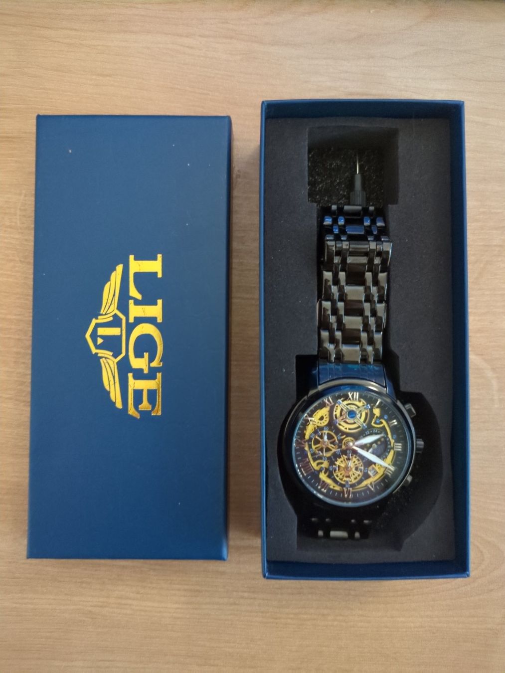 Orologi: Superbe montre à quartz noire métal – Nuovo e nell'imballaggio originale da Corminboeuf venduto da MrGP87 1