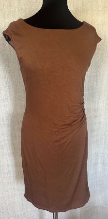 Feminines Sommerkleid von Loft Gr. S
