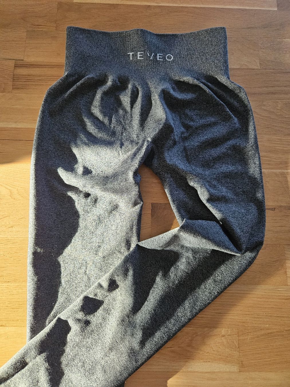 Teveo Leggings: TEVEO Scrunch Gr.S  – Nuovo (secondo la descrizione) da Dietlikon venduto da Sandlex
