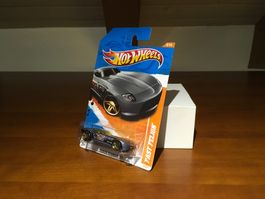 Fast Felion 1/64 Hot Wheels