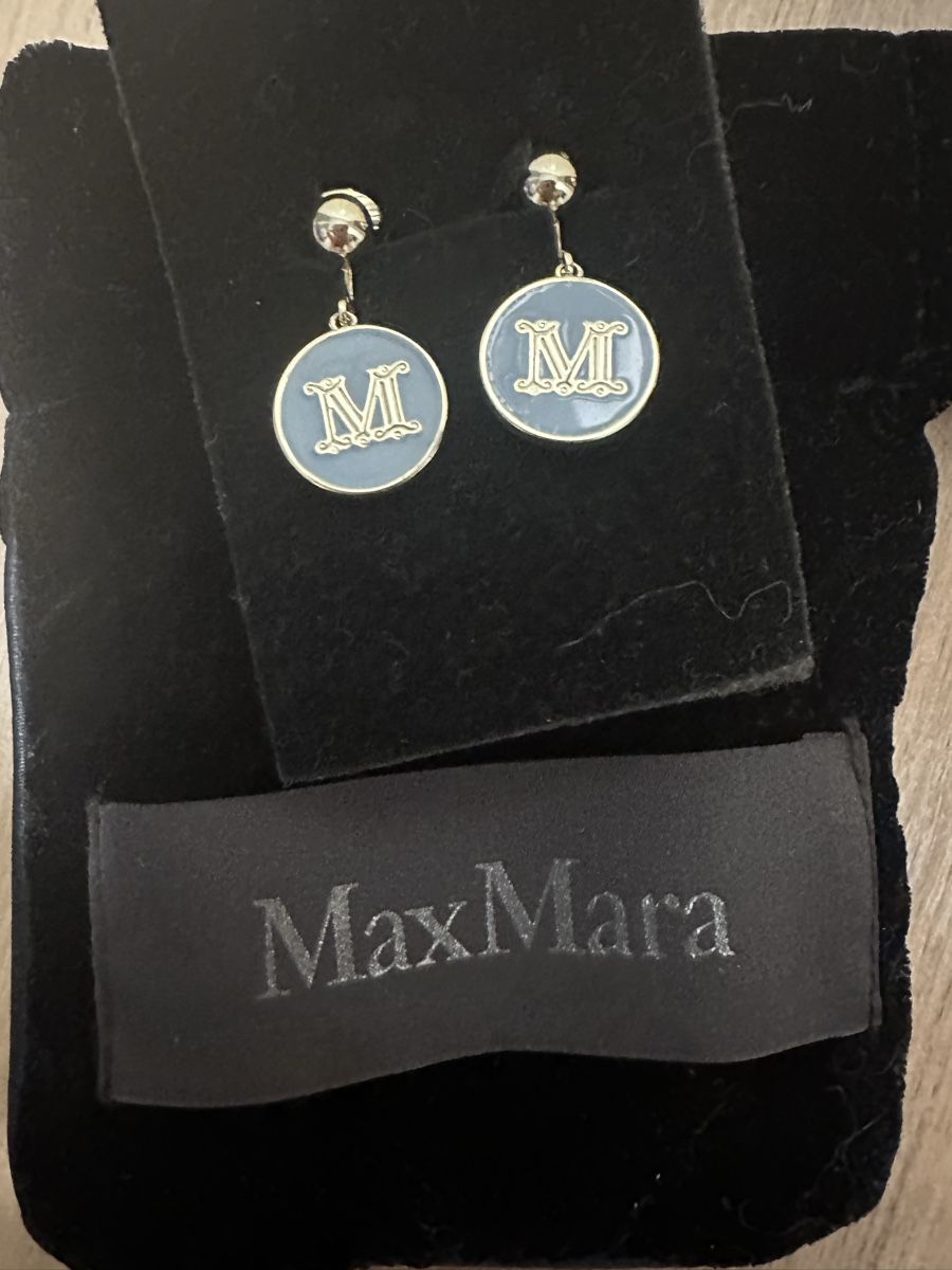 Max Mara Orecchini pendenti & Orecchini a lobo: Max Mara Ohrringe, Klips, neuwertig, Original! – Nuovo e nell'imballaggio originale da Erlinsbach SO venduto da aka_5b2y