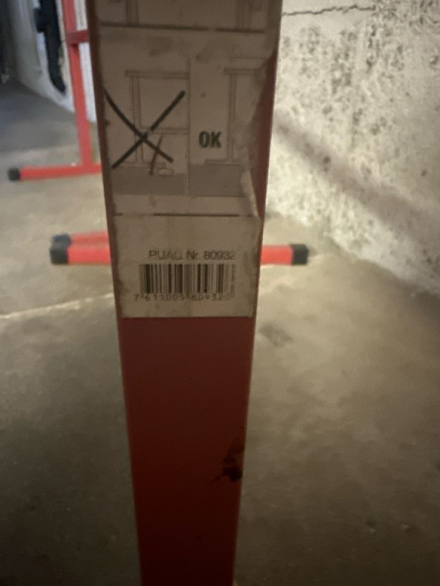 Tous les outils: Arbeitsböcke puag Multi  rot 2 Stk  – D'occasion à Effretikon par ahus 4