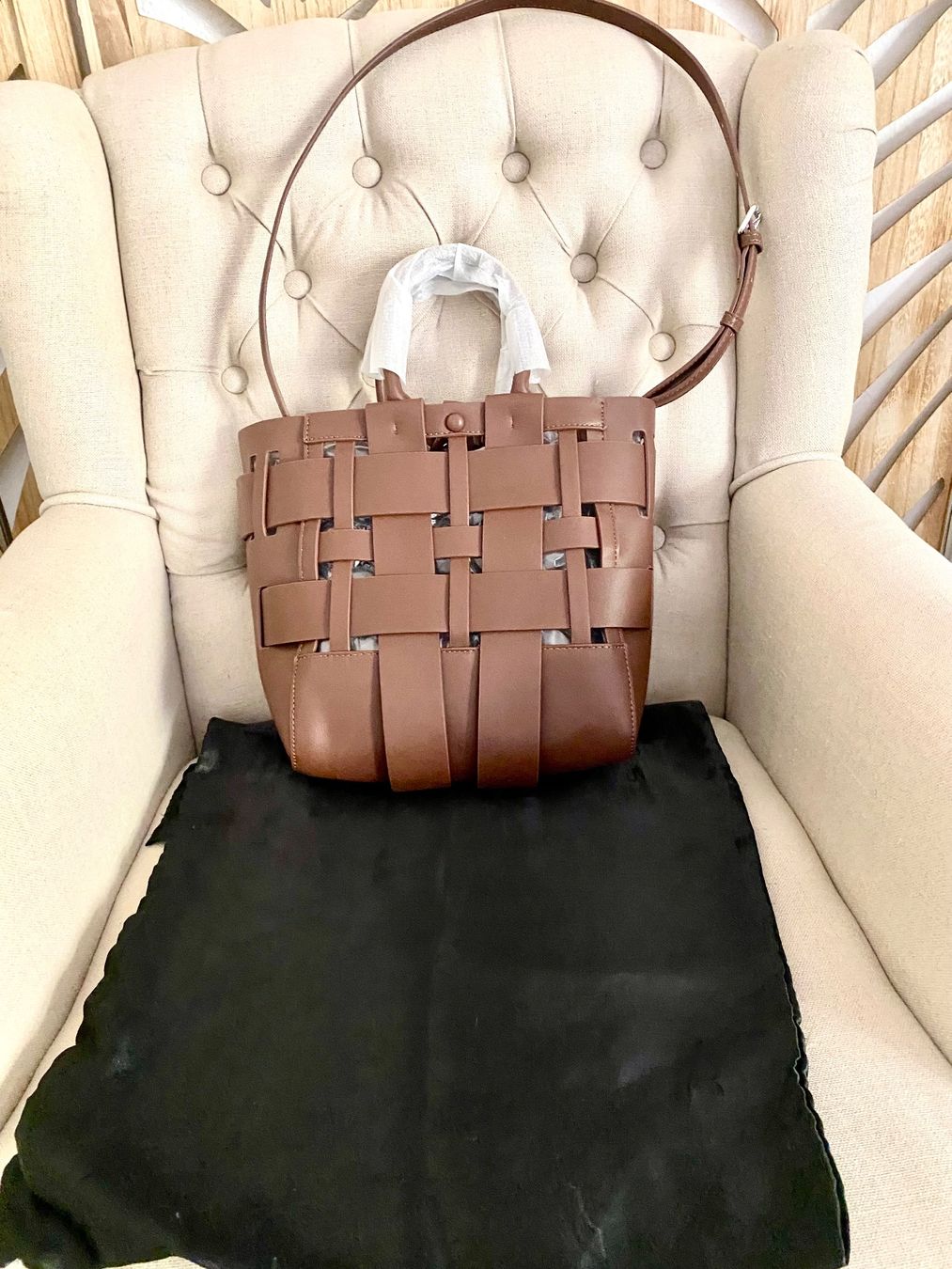 Borse da donna: Handtasche mit neuem Etui – Nuovo e nell'imballaggio originale da Lugano venduto da dir_5287 5