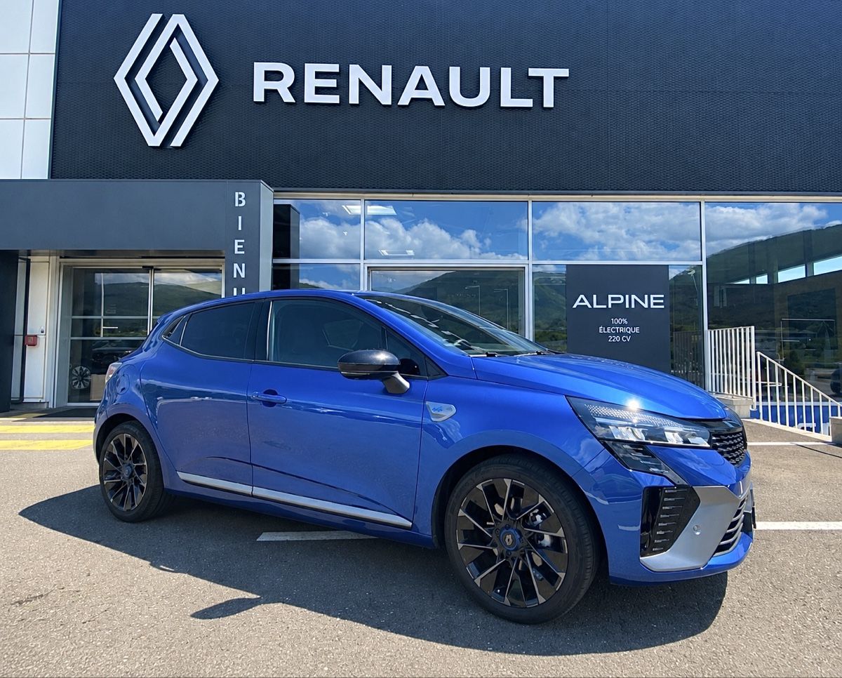 Renault Automobili: RENAULT Clio 1.6 E-Tech Esprit Alpine - Attelage - Extension – Usato da bôle venduto da Pilou83