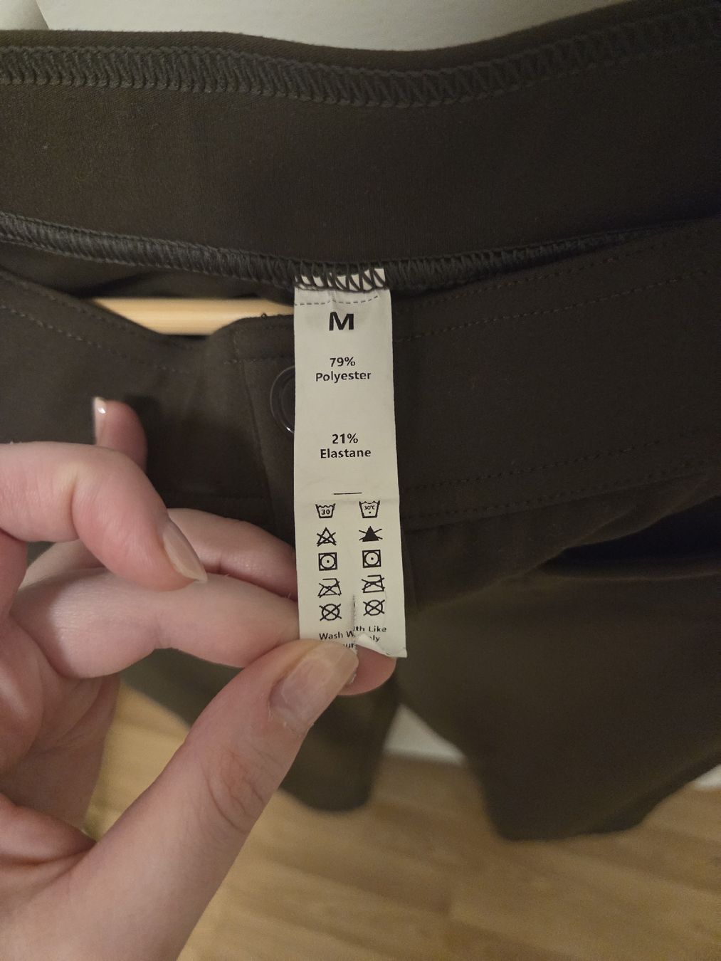 Halara Pantaloni: Halara olive green wide-leg pants – Nuovo (secondo la descrizione) da Basel venduto da nin_8vcy 2