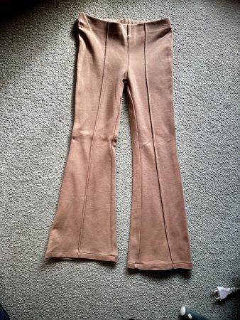 Mädchen Stoffhose mit Schlag Gr. 128, TOP Zustand