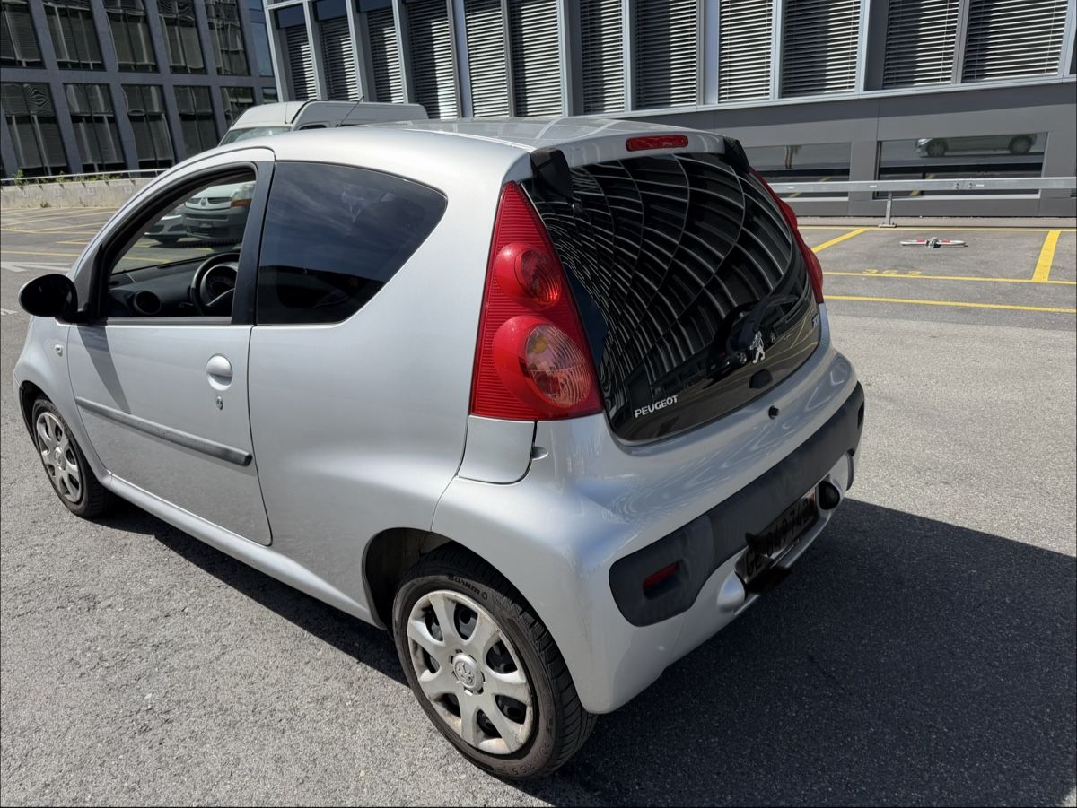 Peugeot Autos: Peugeot 107 – D'occasion à Perly par jos_7kfs 2