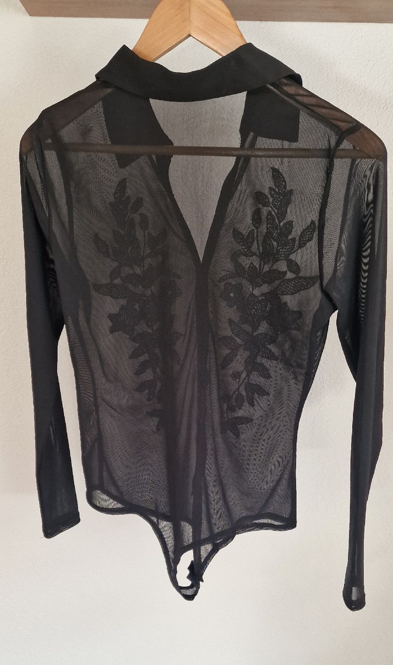 Tops: Schwarzer Body mit Pailletten Gr. M transparent elegant – Neu (gemäss Beschreibung) aus Werdenberg von Siril1 2