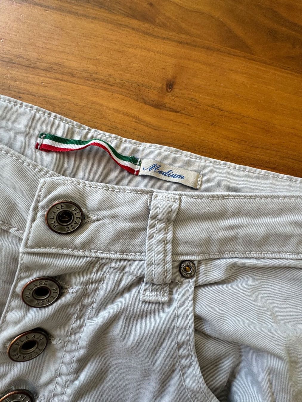 Please Jeans Hosen: Coole Sommer-Shorts von Please Gr. M – Gebraucht aus Meiringen von Sheyene 2