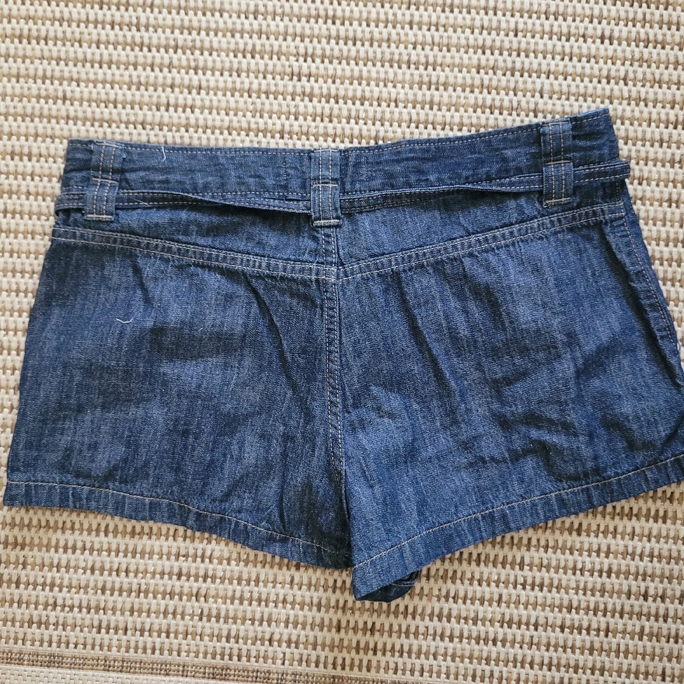 Pull&Bear Pantaloni: PULL&BEAR Shorts taille 36 – Nuovo (secondo la descrizione) da Genève venduto da Tanaa_12 3