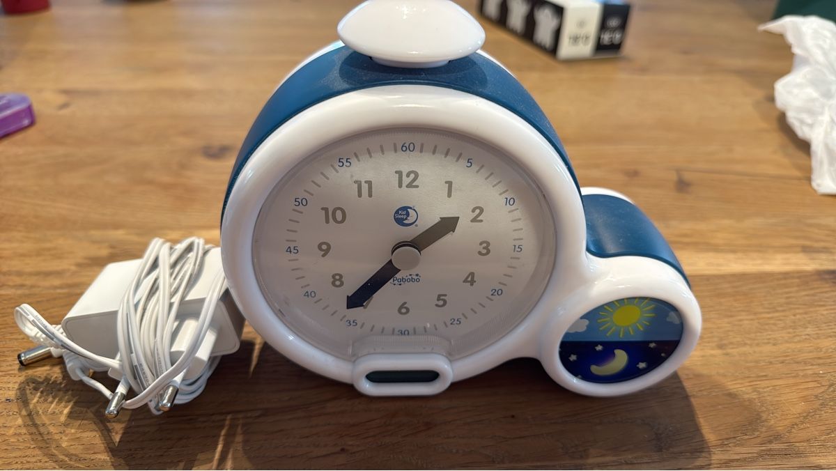Wecker: Kinderwecker Kinder SchlummerUhr mit Lichtfunktion – Gebraucht aus Sissach von jr814