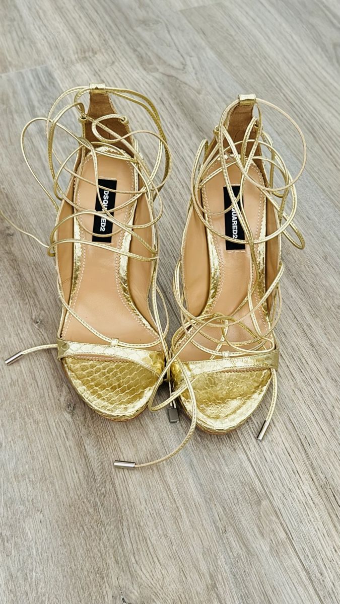 Dsquared2 Damenschuhe: Dsquared2 heels  – Gebraucht aus Mörigen von TimelessFinds 2