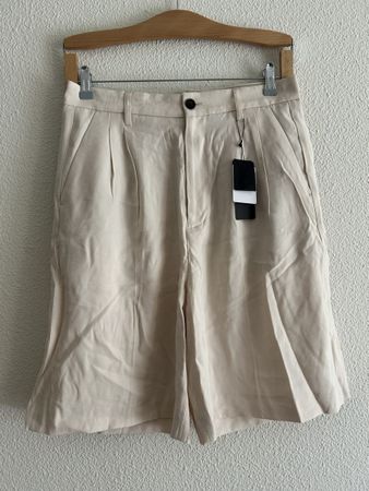 Hare Short beige, taille F, neuf avec étiquette, été ☀️