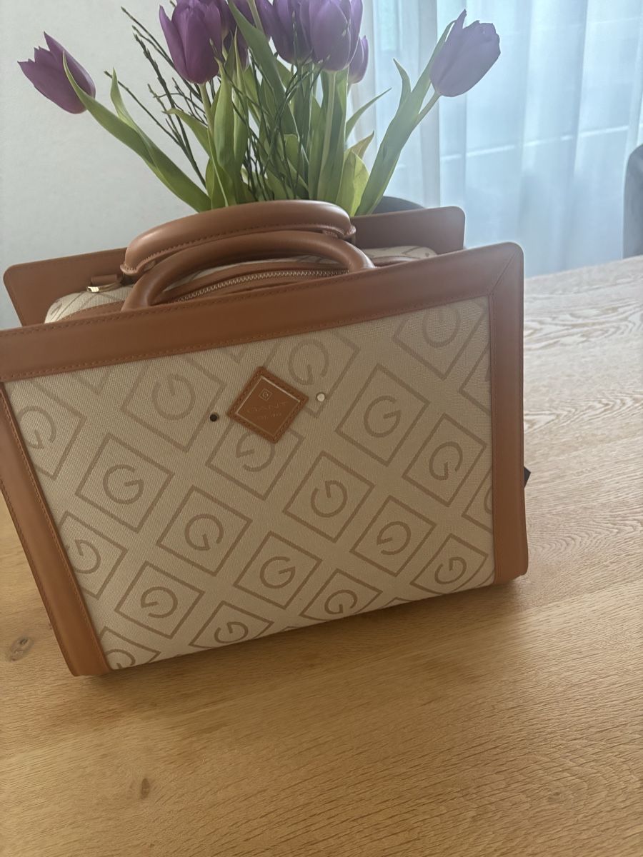 Borse da donna: Tasche Gant neu – Usato da Zug venduto da Biki72