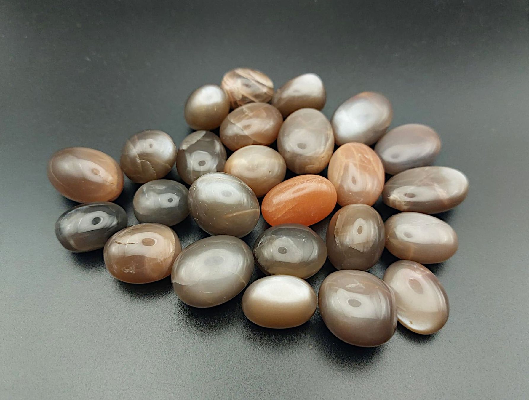 Mineralien & Heilsteine: 1x Mondstein, Top Qualität – Neu (gemäss Beschreibung) aus Bern von r2-_-d2