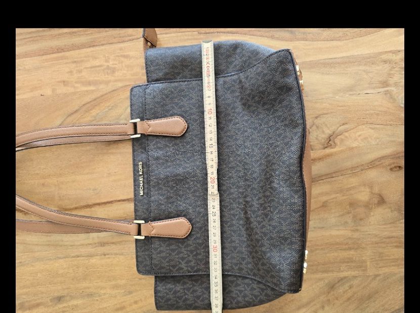 Borse da donna: Michael Korse Tasche – Usato da Oberentfelden venduto da ana_n7vf 7