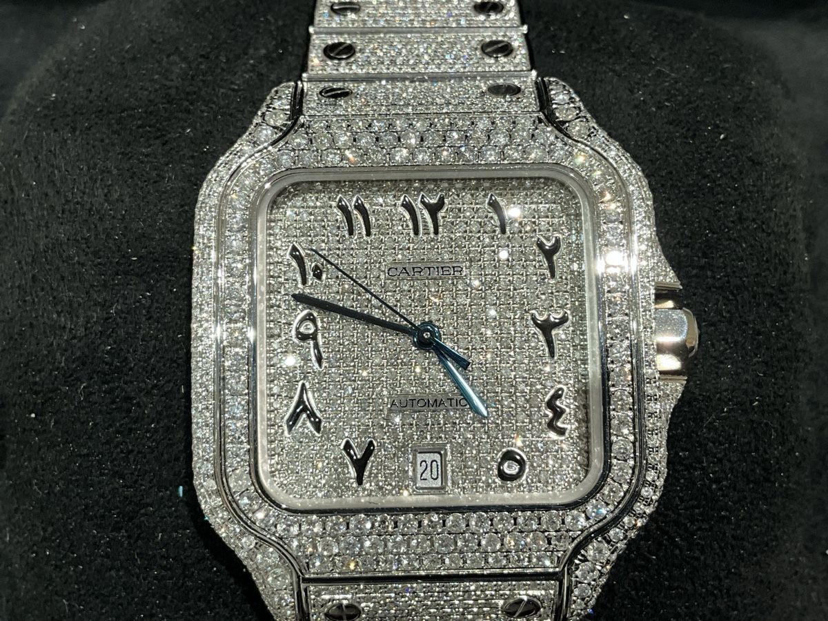 Cartier Orologi: Cartier Santos Iced out – Nuovo (secondo la descrizione) da Schaffhausen venduto da glamour-shop