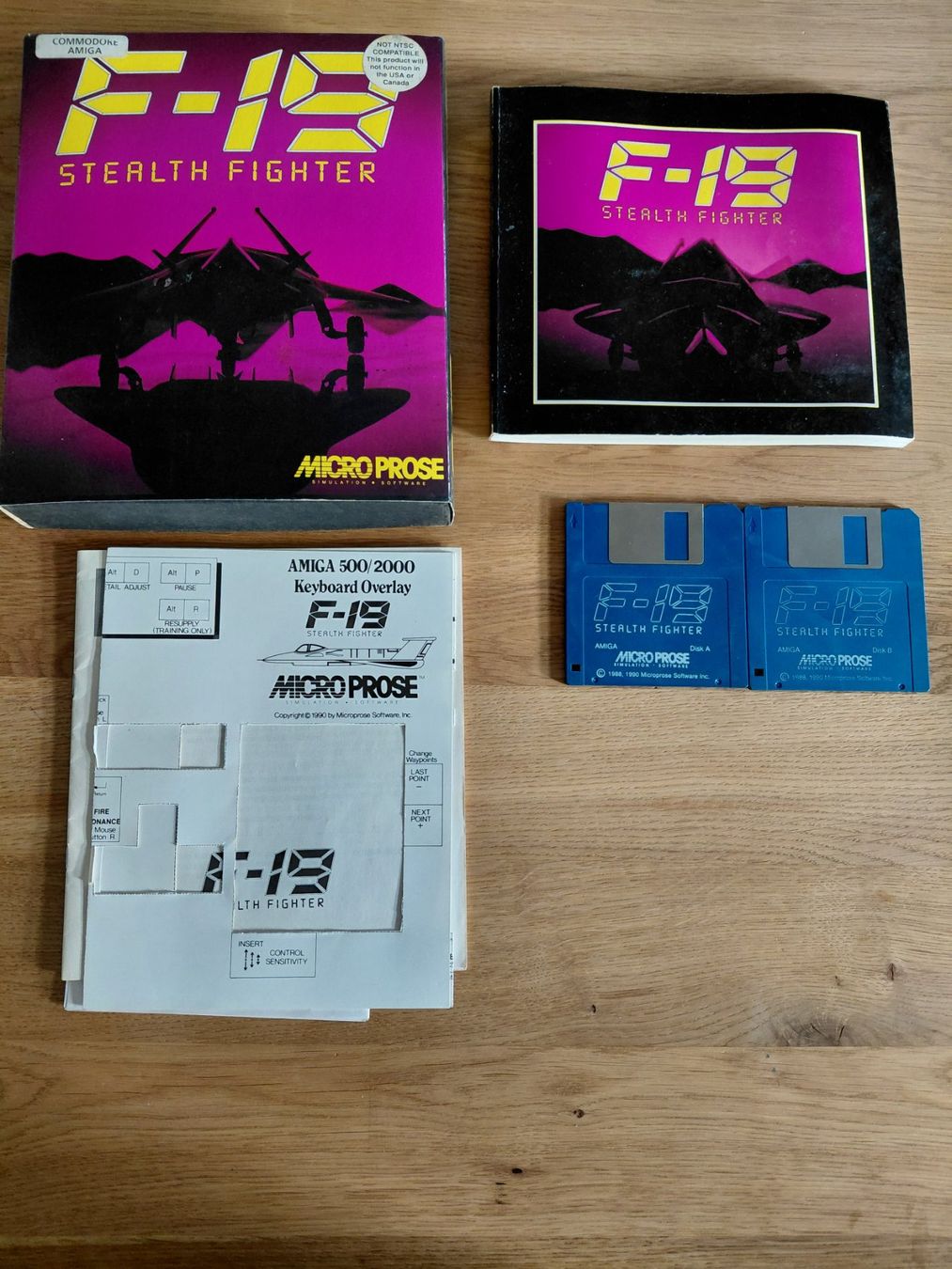 Commodore PCs: Amiga Klassiker F-19 – D'occasion à Beringen par Beringen75 1