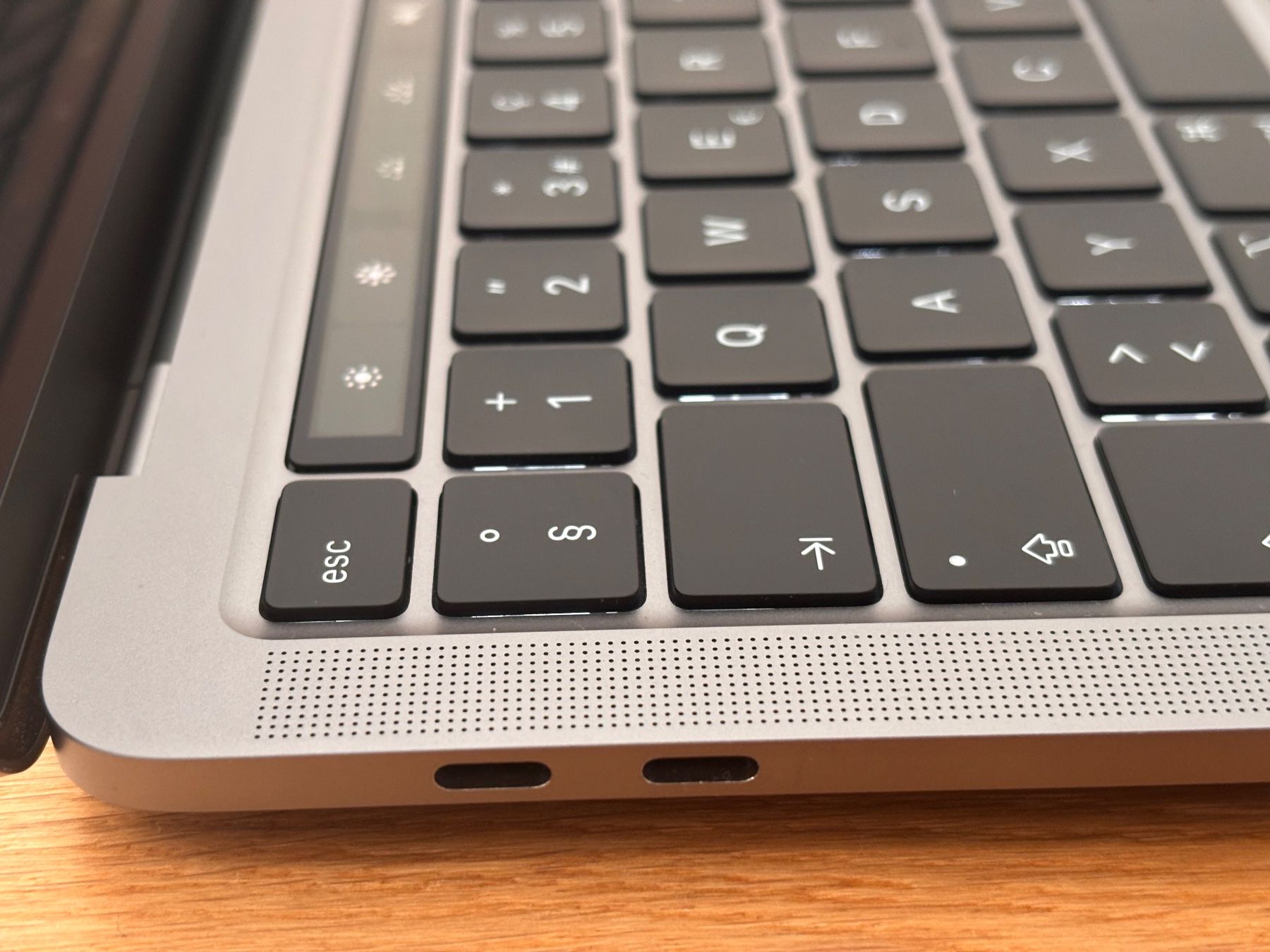 Apple Portables: Apple MacBook Pro 2020 ab 1.- !!! – D'occasion à Sursee par new_6hny 2