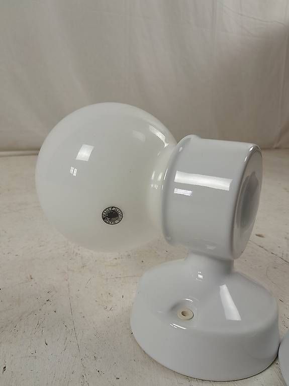 Lampen: Wandlampen Badezimmerlampen weiss – Gebraucht aus Hittnau von v-v-onlineverkauf 1