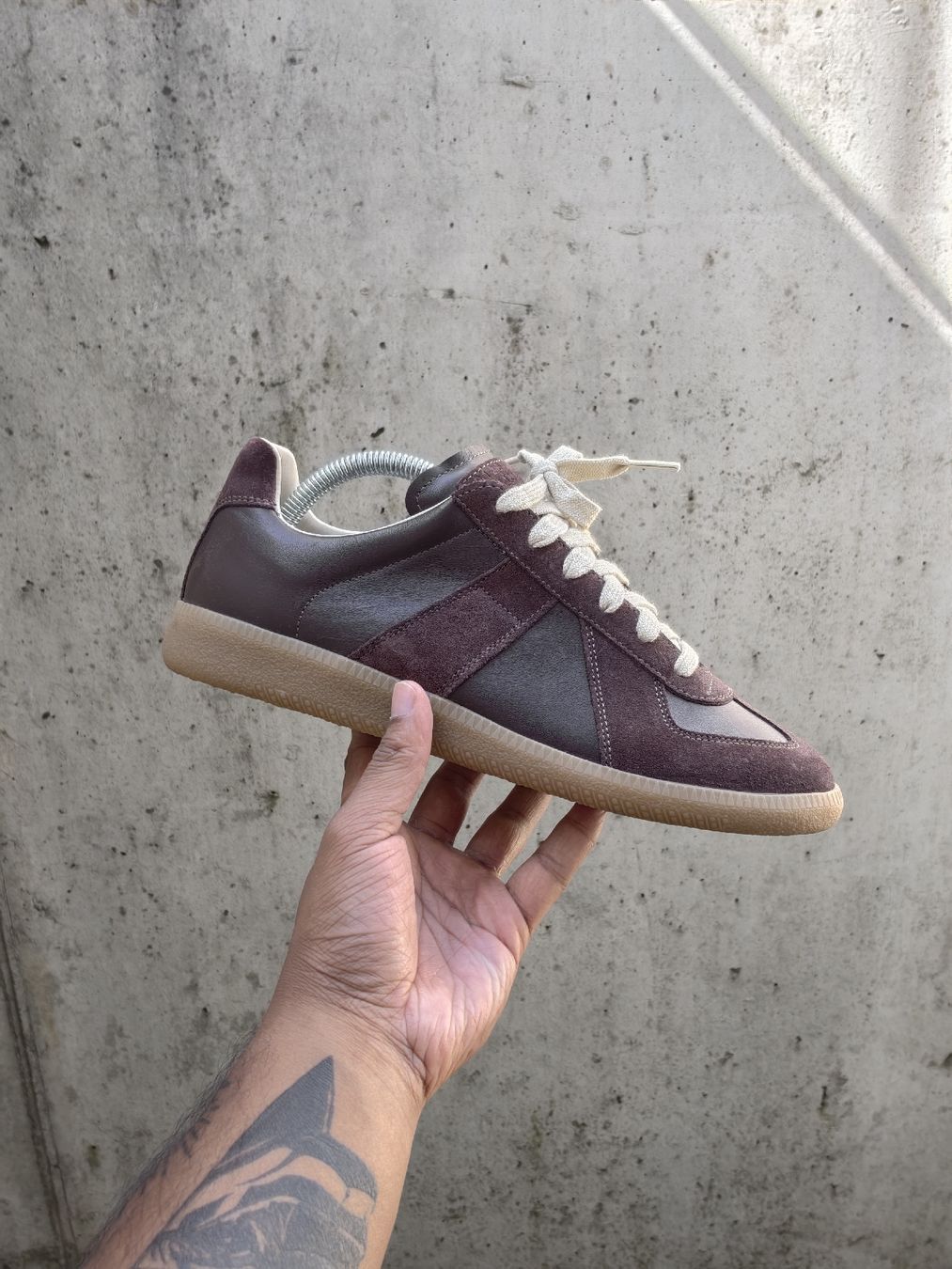 Maison Margiela Scarpe da uomo: Margiela Replica trainer brown – Nuovo (secondo la descrizione) da Herzogenbuchsee venduto da pre_h27s
