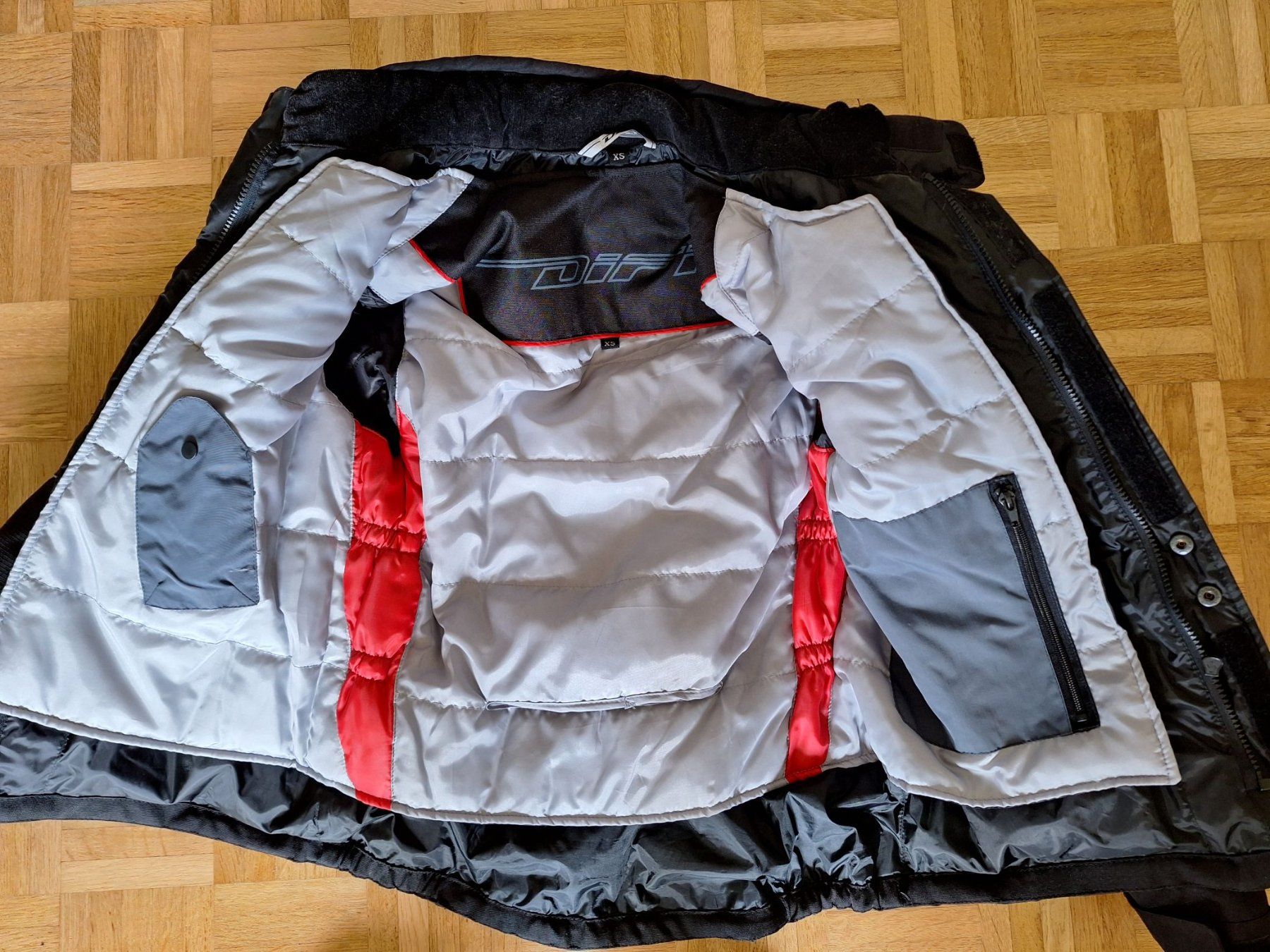 Jacken: Motorradjacke Difi XS Damen – Gebraucht aus winterthur von butterflys01 1